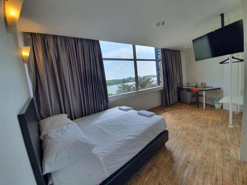 Riverine Garden Hotel Chukai Εξωτερικό φωτογραφία