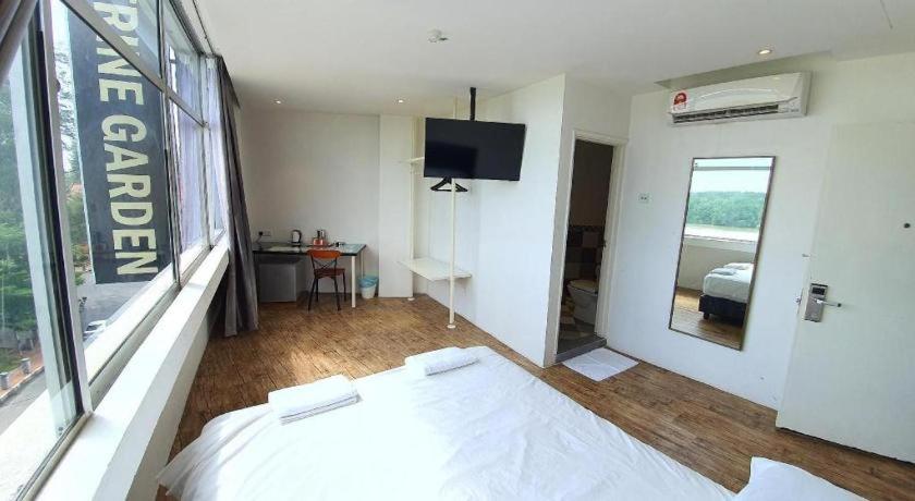 Riverine Garden Hotel Chukai Εξωτερικό φωτογραφία