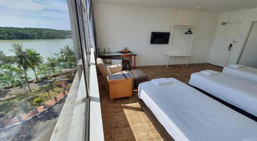 Riverine Garden Hotel Chukai Εξωτερικό φωτογραφία